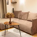 Hygge Oasis For Family With Free Parking And Wi Fi شقة